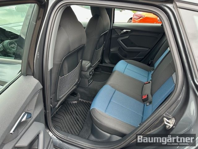 Fahrzeugabbildung Audi A3 Sportback 35 TFSI Advanced S-Tronic ACC/PDC