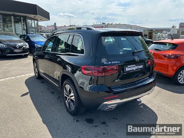 Fahrzeugabbildung Mercedes-Benz GLB 200 D DCT Kamera/PDC/LED/ACC/Sitzheizung