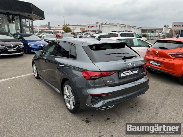Fahrzeugabbildung Audi A3 Sportback 35 TFSI S-Line S-Tronic ACC/PDC/LED