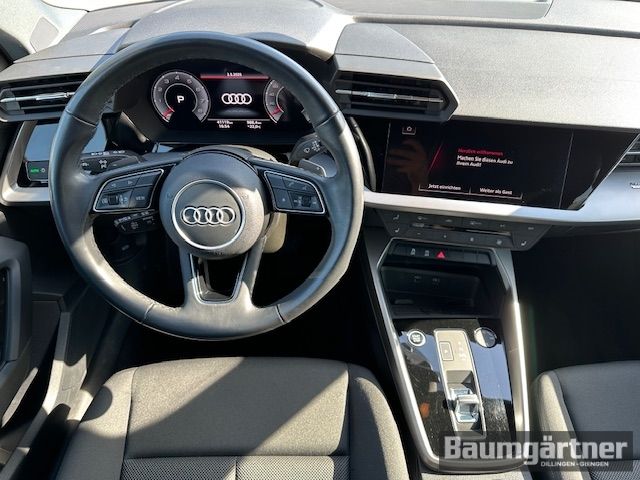 Fahrzeugabbildung Audi A3 Sportback 35 TFSI S-Line S-Tronic ACC/PDC/LED