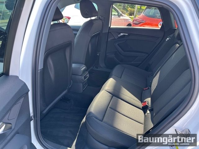 Fahrzeugabbildung Audi A3 Sportback 35 TFSI S-Line S-Tronic ACC/PDC/LED