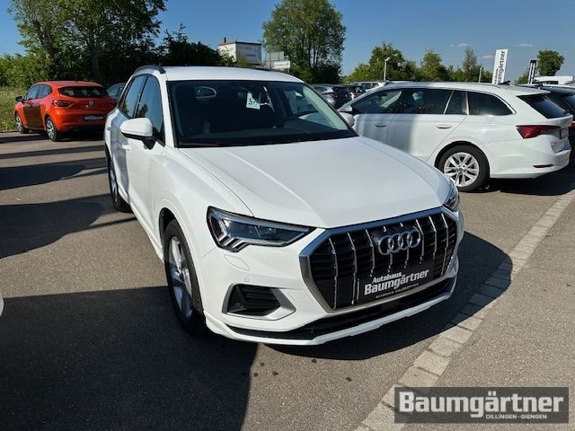 Fahrzeugabbildung Audi Q3 Advanced 35 TFSI S-Tronic Standheizung/AHK