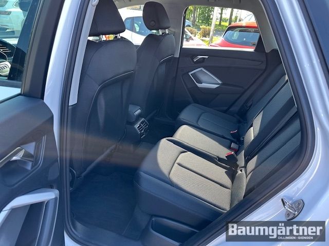 Fahrzeugabbildung Audi Q3 Advanced 35 TFSI S-Tronic Standheizung/AHK