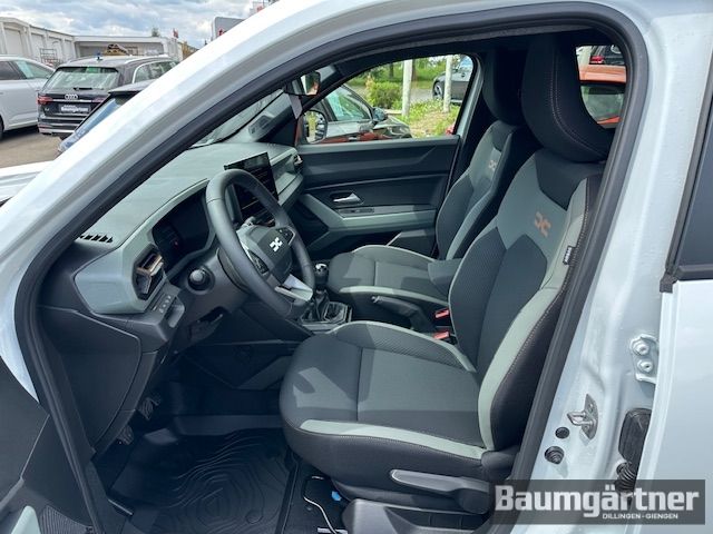 Fahrzeugabbildung Dacia Duster Extreme TCe 130 Mild-Hybrid City-P./Sitzh