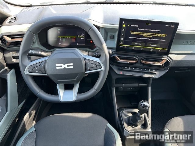 Fahrzeugabbildung Dacia Duster Extreme TCe 130 4WD Mild-Hybrid City-P.