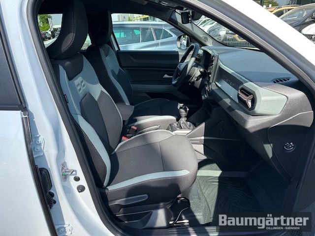 Fahrzeugabbildung Dacia Duster Extreme TCe 130 4WD Mild-Hybrid City-P.