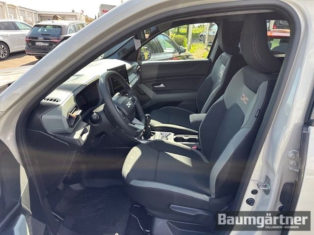 Fahrzeugabbildung Dacia Duster Extreme TCe 130 4WD Mild-Hybrid City-P.