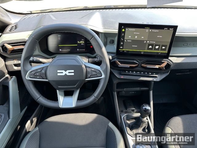 Fahrzeugabbildung Dacia Duster Extreme TCe 130 4WD Mild-Hybrid City-P.