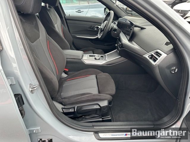 Fahrzeugabbildung BMW 330 i xDrive M-Sport Touring Kamera/ACC/Sitzh.