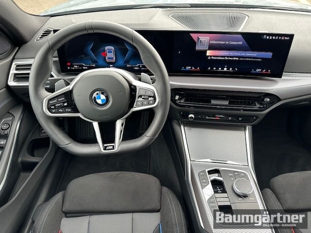 Fahrzeugabbildung BMW 330 i xDrive M-Sport Touring Kamera/ACC/Sitzh.