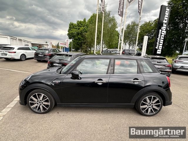 Fahrzeugabbildung MINI Cooper S Classic Trim 1.5 Automatik Kamera/PDC/L