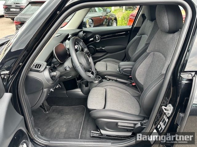 Fahrzeugabbildung MINI Cooper S Classic Trim 1.5 Automatik Kamera/PDC/L