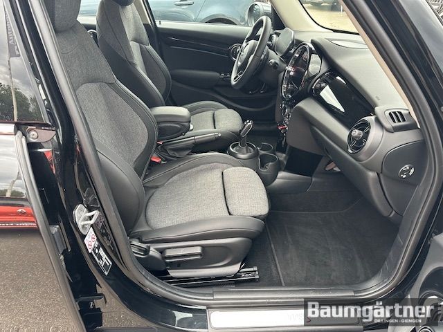Fahrzeugabbildung MINI Cooper S Classic Trim 1.5 Automatik Kamera/PDC/L