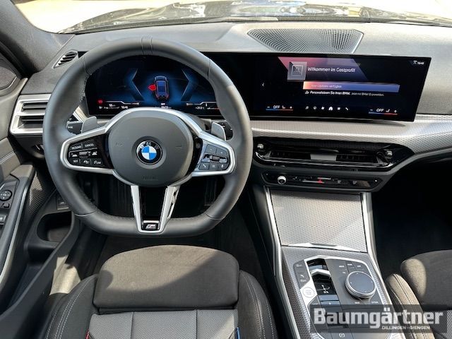 Fahrzeugabbildung BMW 330 i xDrive M-Sport Touring Kamera/ACC/Sitzh.