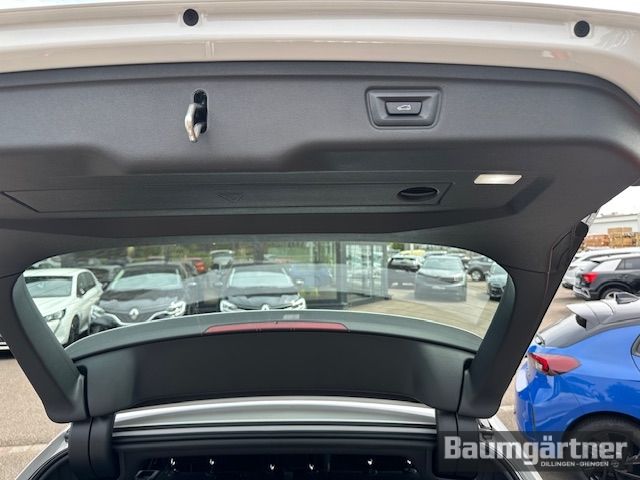 Fahrzeugabbildung BMW 330 i xDrive M-Sport Touring Kamera/ACC/Sitzh.