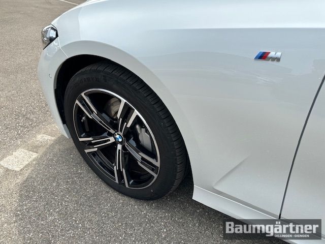 Fahrzeugabbildung BMW 330 i xDrive M-Sport Touring Kamera/ACC/Sitzh.