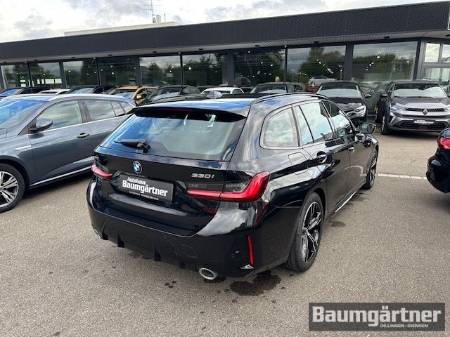 Fahrzeugabbildung BMW 330 i xDrive M-Sport Touring Kamera/ACC/Sitzh.