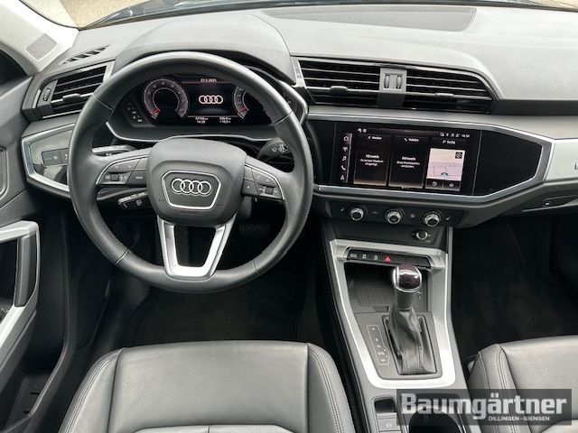 Fahrzeugabbildung Audi Q3 Sportback 35 TFSI S-Line S-Tronic Schiebedach
