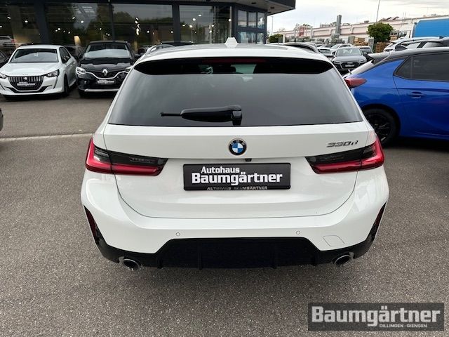 Fahrzeugabbildung BMW 330 d M-Sport Touring Auto Kamera/ACC/LED/Sitzh.