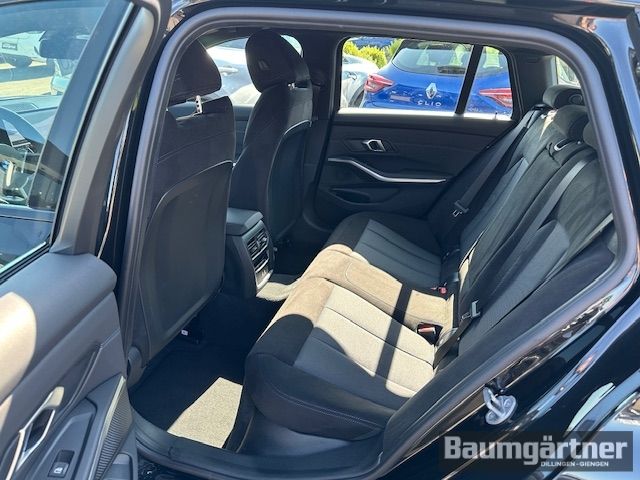 Fahrzeugabbildung BMW 330 i xDrive M-Sport Touring Kamera/ACC/Sitzh.