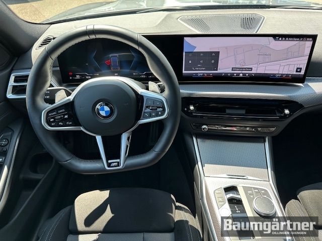 Fahrzeugabbildung BMW 330 i xDrive M-Sport Touring Kamera/ACC/AHK/PDC