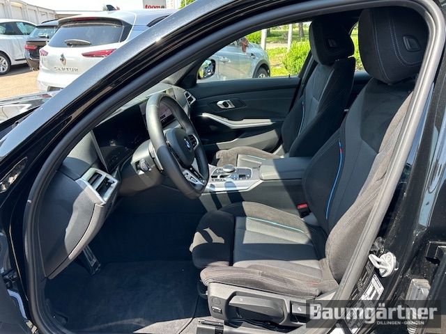 Fahrzeugabbildung BMW 330 i xDrive M-Sport Touring Kamera/ACC/Sitzh.