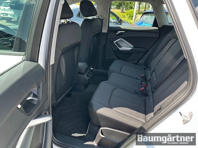Fahrzeugabbildung Audi Q3 35 TFSI Proline Advanced 1.5 S-Tronic AHK/ACC