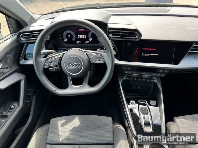 Fahrzeugabbildung Audi A3 Sportback 35 TFSI Advanced S-Tronic 18''/Sono