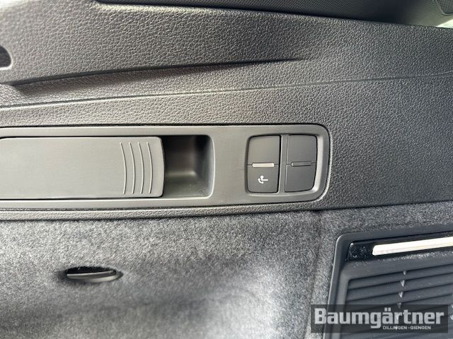 Fahrzeugabbildung Audi Q5 Sportback 55 TFSI e Quattro S-Line AHK/Kamera