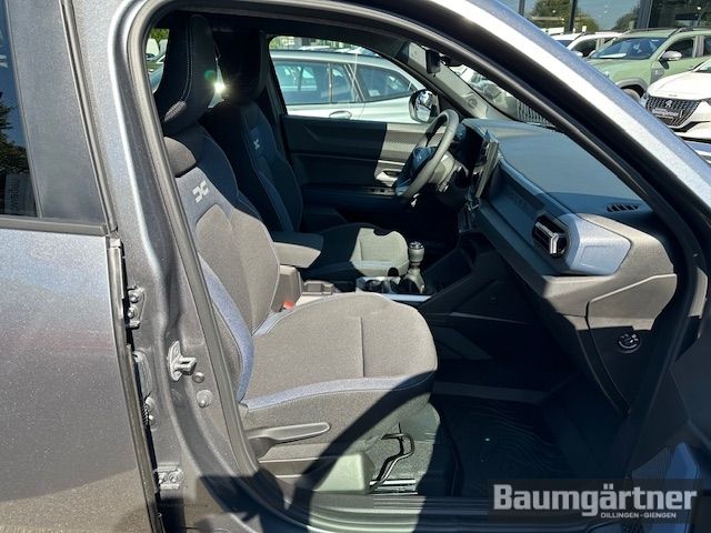 Fahrzeugabbildung Dacia Duster Journey TCe 130 4x4 Mild-Hybrid City-P.