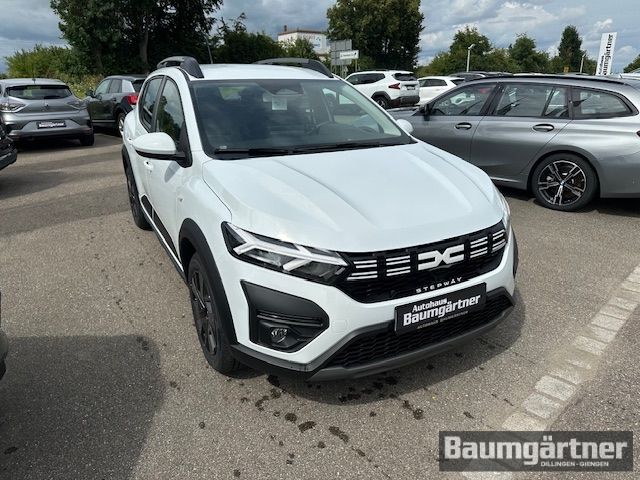 Fahrzeugabbildung Dacia Sandero Stepway Expression TCe 90 Automatik PDC