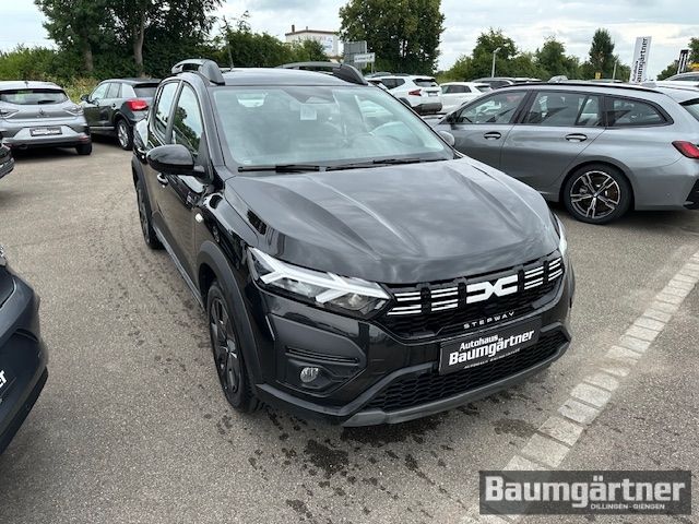 Fahrzeugabbildung Dacia Sandero Stepway Expression TCe 90 Automatik PDC
