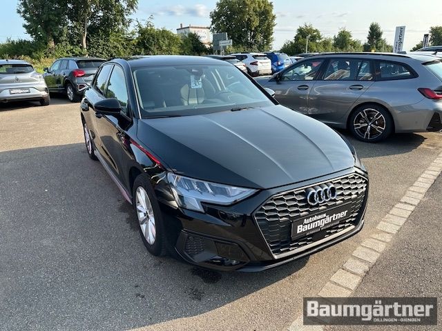Fahrzeugabbildung Audi A3 Sportback 35 TFSI 1.5 S-Tronic PDC/LED/Sitzh.