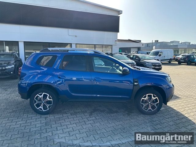 Fahrzeugabbildung Dacia Duster Celebration Blue dCi 115 360° Kamera/PDC