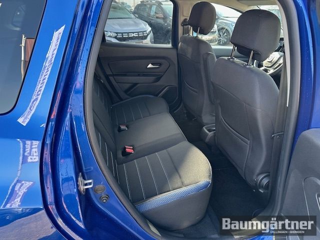 Fahrzeugabbildung Dacia Duster Celebration Blue dCi 115 360° Kamera/PDC