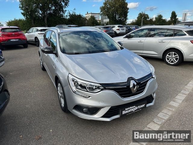 Fahrzeugabbildung Renault Megane Grandtour Limited Deluxe dCi 115 Kamera