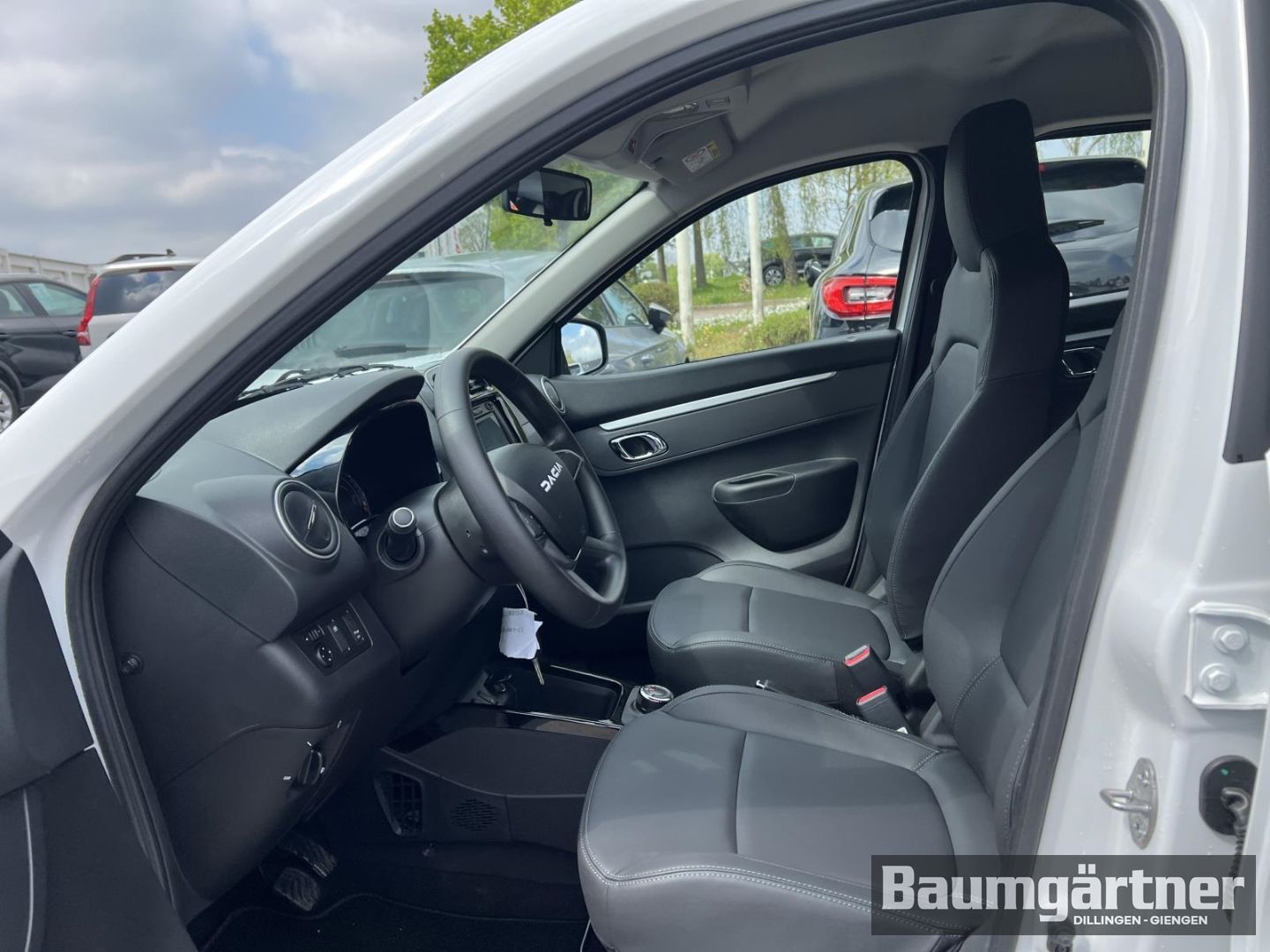 Fahrzeugabbildung Dacia Spring Electric Essential Expressions-Paket CCS