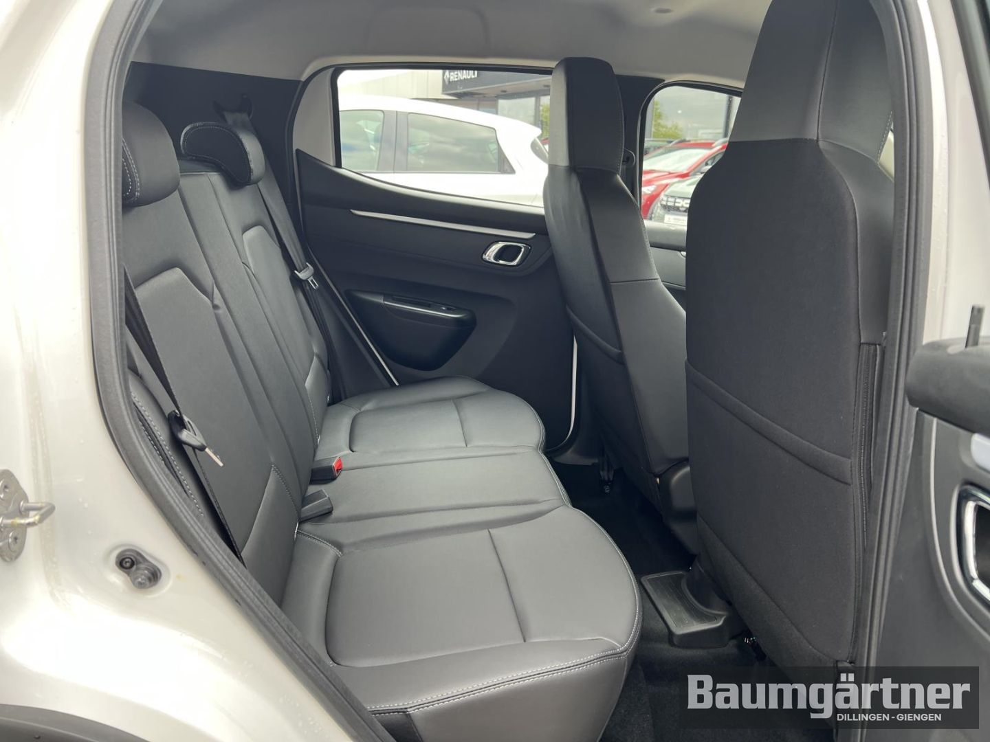 Fahrzeugabbildung Dacia Spring Electric Essential Expressions-Paket CCS