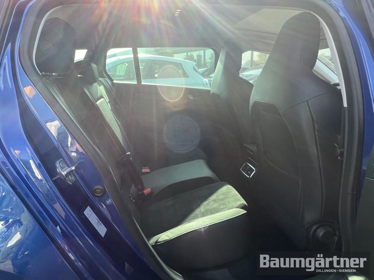 Fahrzeugabbildung Renault Megane Grandtour R.S. Line Plug-in Hybrid 160