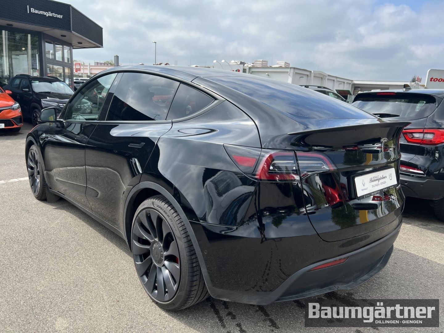 Fahrzeugabbildung Tesla Model Y Performance Dual AWD 21 Zoll
