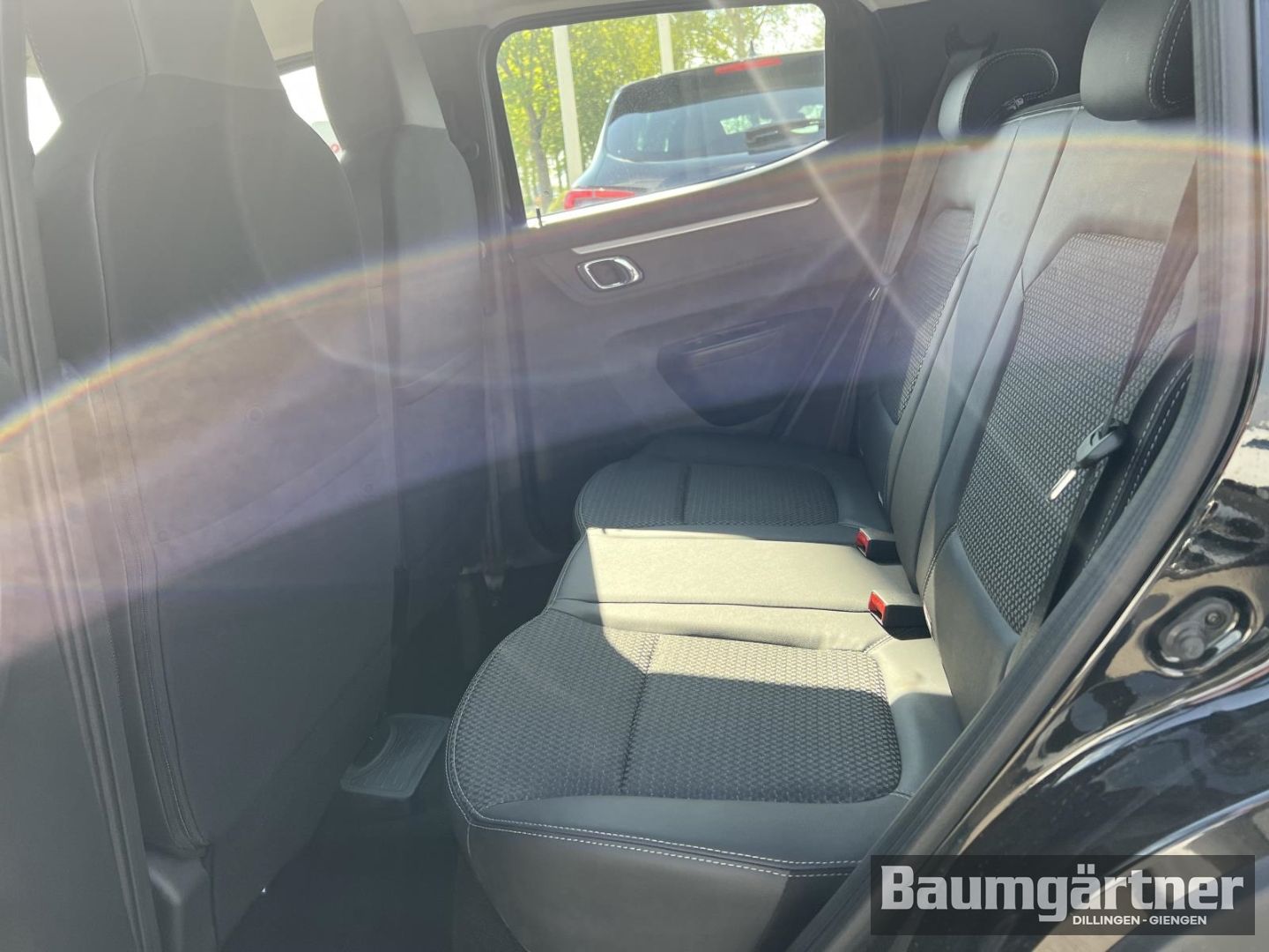 Fahrzeugabbildung Dacia Spring Electric Essential Expressions-Paket CCS