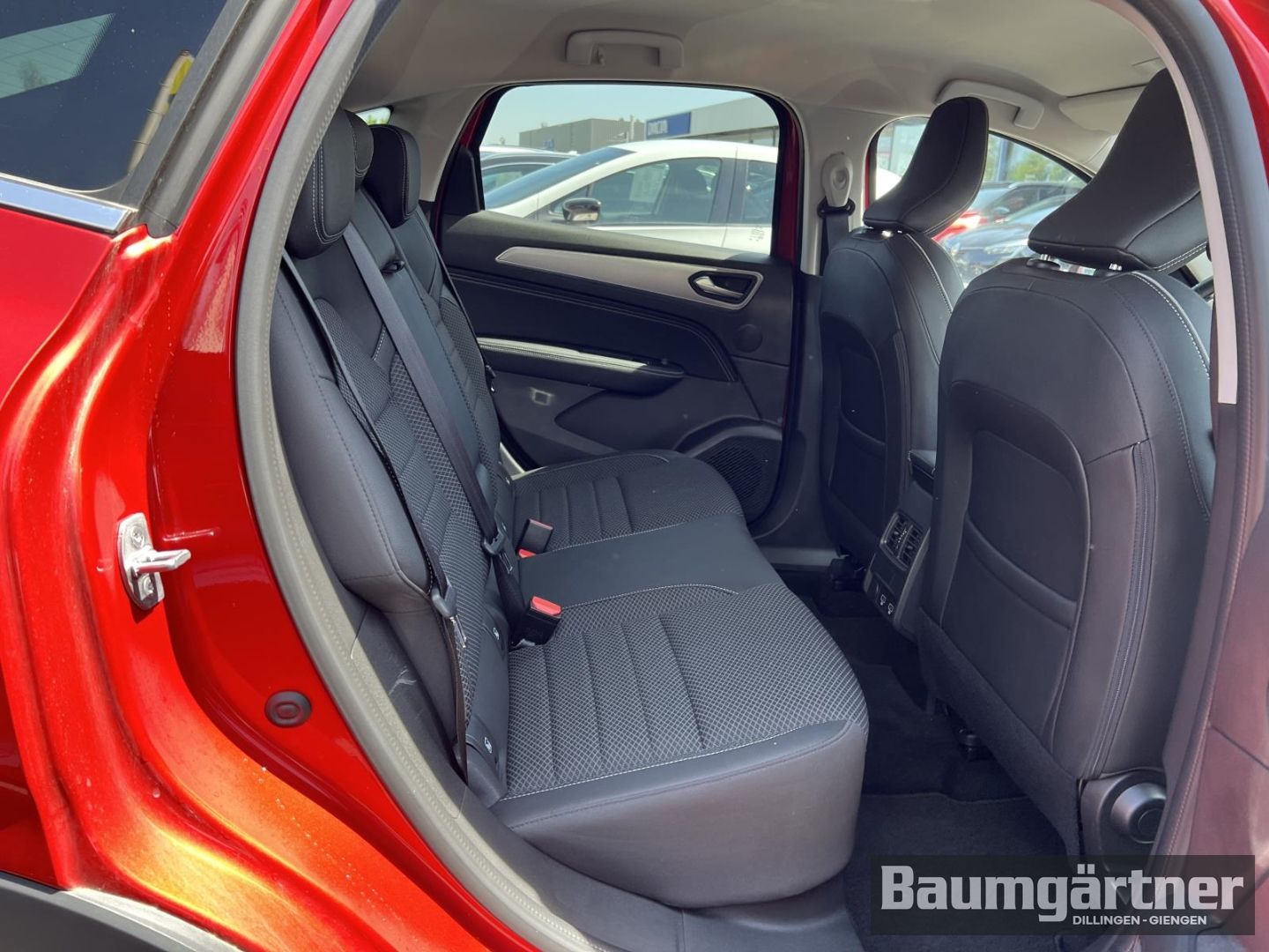 Fahrzeugabbildung Renault Arkana Intens E-Tech 145 City-Paket/Winter-Paket