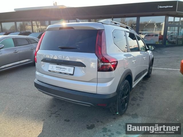 Fahrzeugabbildung Dacia Jogger Extreme TCe 110 7-Sitzer Kamera verfügbar